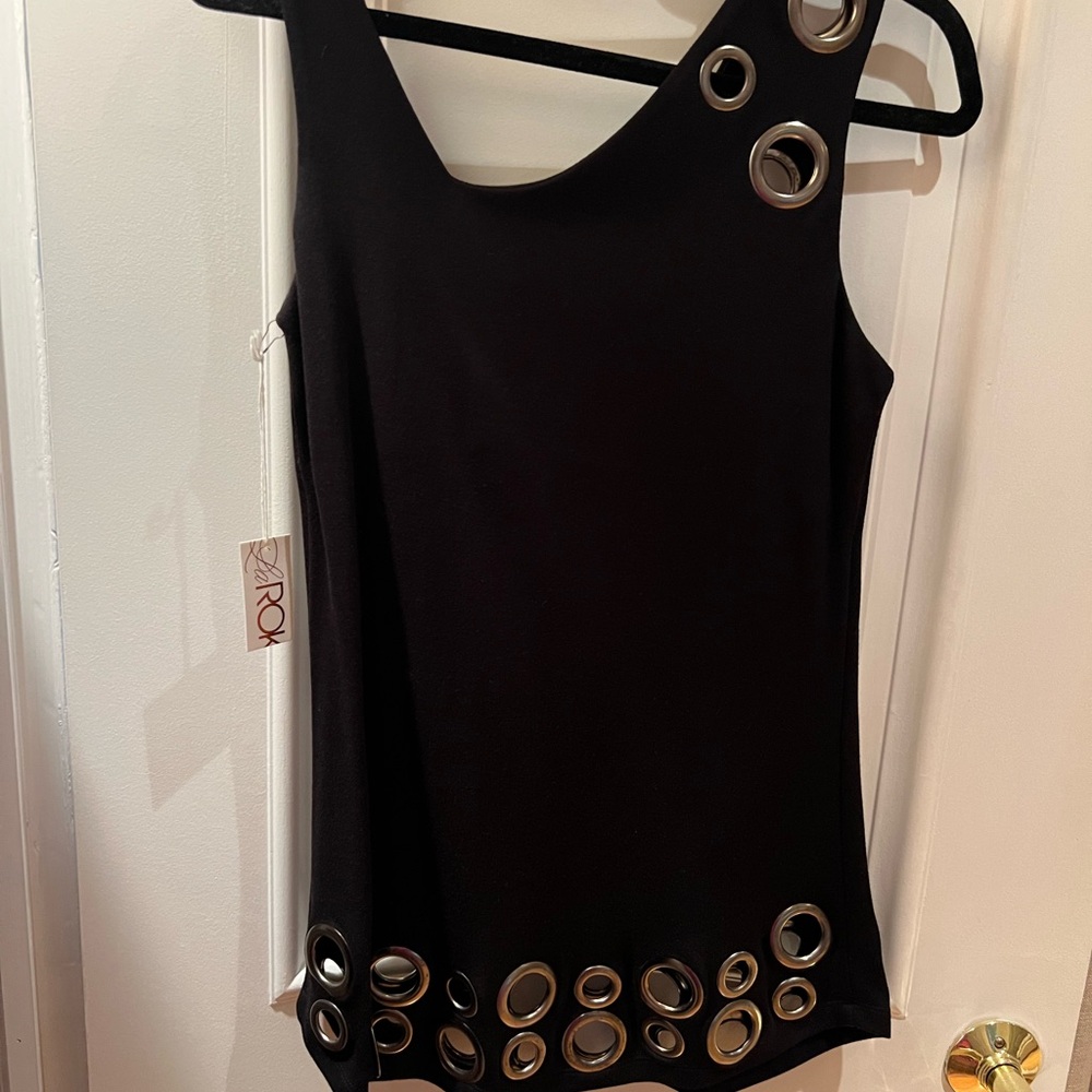 La Rok woman’s dress size XS